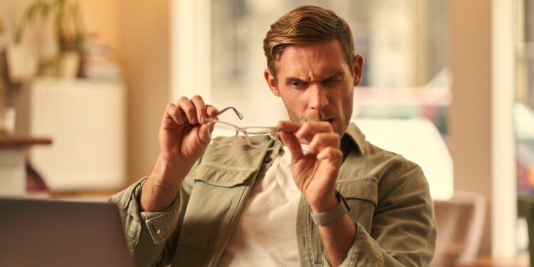 Recyclage de lunettes : l’écologie sociale passe à la vitesse supérieure