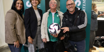 Coup de pouce pour les clubs vauclusiens : 2 277 ballons, 6 860 balles et 1 296 volants distribués