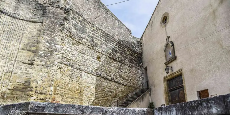 Châteauneuf-de-Gadagne, le patrimoine retrouve sa voix