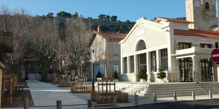 Cavaillon : le nouveau visage de la place Philippe de Cabassole 