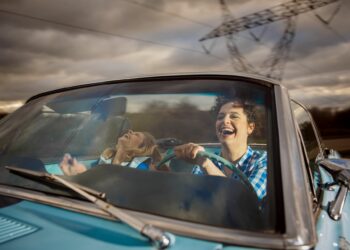 &lsquo;Thelma, Louise et Nous&rsquo;, un road movie au Théâtre des Halles