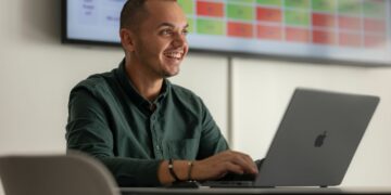 Apple mise sur Tut Tut pour sa communication