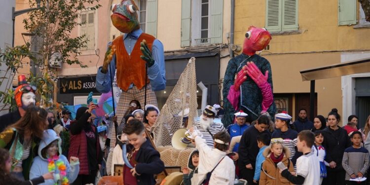 Carpentras fait son carnaval placé sous le signe de la couleur