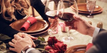 Saint-Valentin : en Provence-Alpes-Côte d&rsquo;Azur, les couples ont passé le plus de temps à table