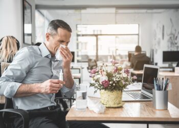 43% des Français déclarent aller travailler même en étant malades