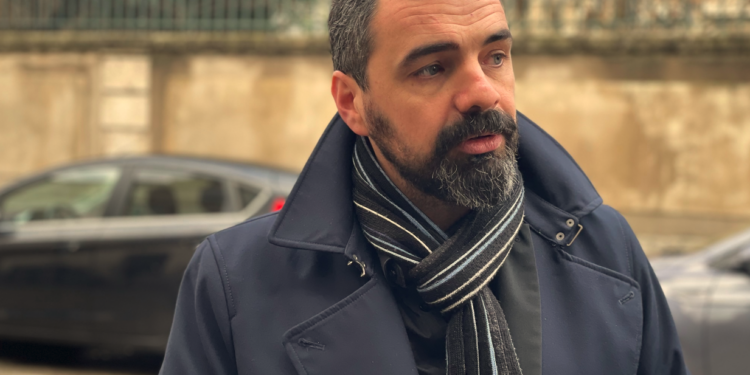 Municipales à Avignon : Paul-Roger Gontard jette l’éponge