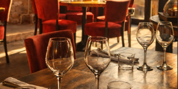 Villeneuve et Avignon, Bronzini ou l’art de faire naitre les lieux