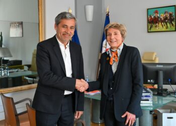 Cécile Helle reçoit Olivier Galzi, le futur maire d&rsquo;Avignon