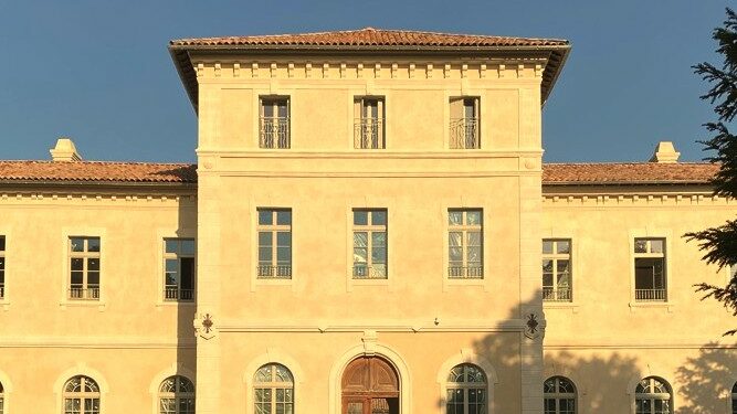 Isle-sur-la-Sorgue, Le lycée Alphonse-Benoît retrouve son éclat