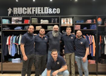 Le géant Sébastien Chabal fête les 10 ans de sa ligne de vêtements et de sa boutique Ruckfield aux Angles