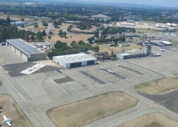 Aéroport d’Avignon : Renaud Muselier promet que rien ne se fera sans Avignon