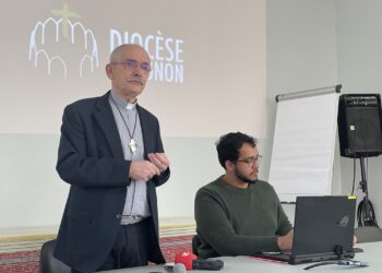 Diocèse d’Avignon, &lsquo;Foi en mouvement, société en questionnement&rsquo;