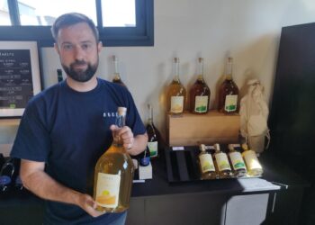 Agora : un nouveau caviste sur le Marché-gare de Carpentras