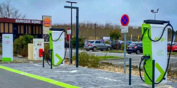 Mobilité : Burger king branche ses clients à l’électrique ultra-rapide