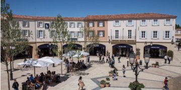 De nombreux postes sont à pourvoir au village des marques de Miramas