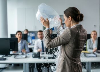 Fortes chaleurs au travail : ce que le droit impose désormais aux employeurs