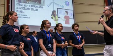 Des collégiens de Valréas remporte le prix national CGénial