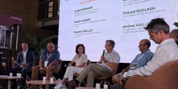 Une 1re en Vaucluse : &lsquo;Terres de demain&rsquo;, les Assises de l&rsquo;Agriculture au Château de Beaucastel