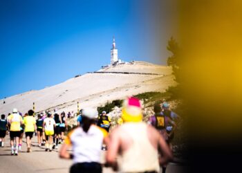 Semi-Marathon du Mont Ventoux : 1 600 coureurs ont défié le Géant de Provence