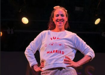 (Vidéo) Festival off d’Avignon, Théâtre du Train bleu, Épouser un milliardaire… ou la fin du monde