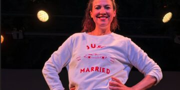 (Vidéo) Festival off d’Avignon, Théâtre du Train bleu, Épouser un milliardaire… ou la fin du monde