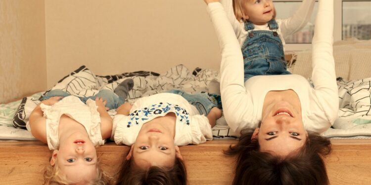 Festival d’Avignon promeut Babychou pour que les parents puissent aller aux spectacles