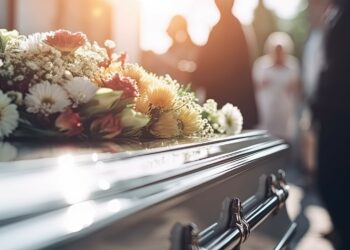 Perte d’un proche, obsèques, succession… : ce qu’il faut savoir avec Service-Public.gouv.fr