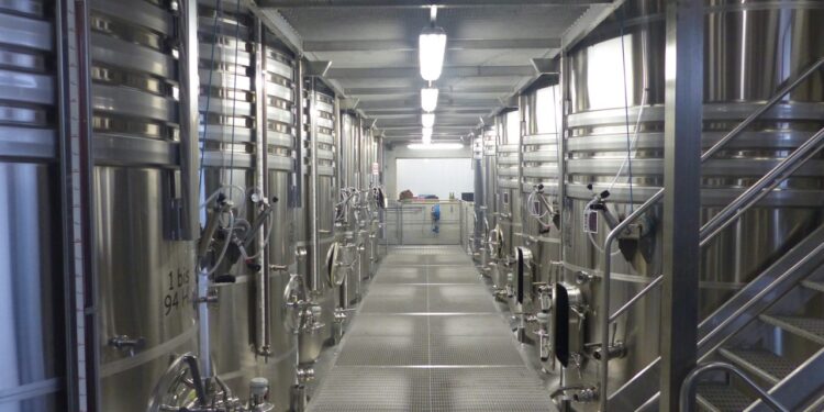 Le Groupe Perret crée une nouvelle filiale dédiée au secteur vinicole