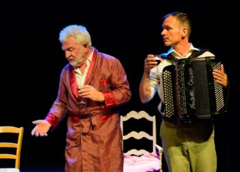 &lsquo;La Chienne de ma vie&rsquo; au Théâtre du Petit Chien