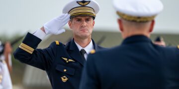 BA 115 d’ Orange : départ du Colonel Fouquet, arrivée du Colonel Soidet