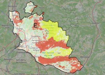Feux de forêt : le Vaucluse ferme ses massifs