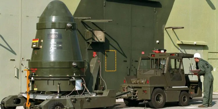 Il y a 30 ans, les missiles nucléaires quittaient le plateau d’Albion