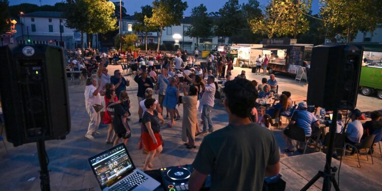 Avignon : les Vendredis Food Trucks de Montfavet reviennent pour la rentrée