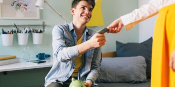 Argent de poche : les adolescents de PACA disposent en moyenne de 28€ par mois