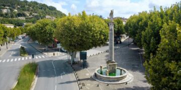 Travaux de la Place de la Bouquerie à Apt : la circulation perturbée jusqu’en décembre