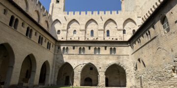 Le Palais des Papes fête 50 ans de congrès