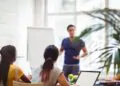 Formation des Entrepreneurs de Vaucluse : Le Comité social et économique, un acteur clé dans les petites entreprises