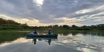 Dans les bras du Rhône : Et si nous prenions le temps d’écouter le fleuve-roi ?