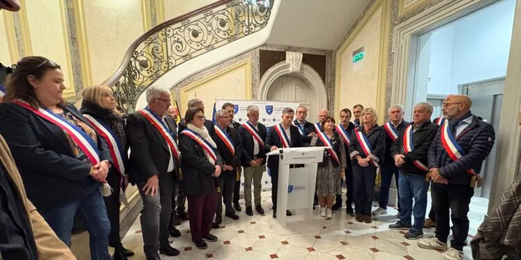 Violences : Les maires de Vaucluse veulent défendre la République