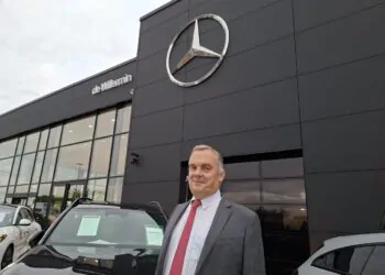 De Willermin, leader de la distribution Mercedes en France, inaugure sa concession rénovée d&rsquo;Orange