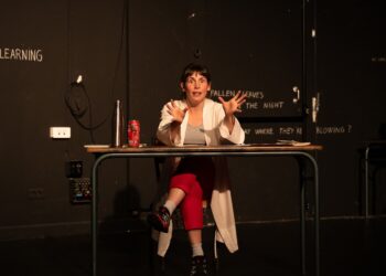 &lsquo;Ma pensée creuse&rsquo; ou l&rsquo;expérience sensible de la pensée au théâtre des Halles