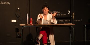 &lsquo;Ma pensée creuse&rsquo; ou l&rsquo;expérience sensible de la pensée au théâtre des Halles